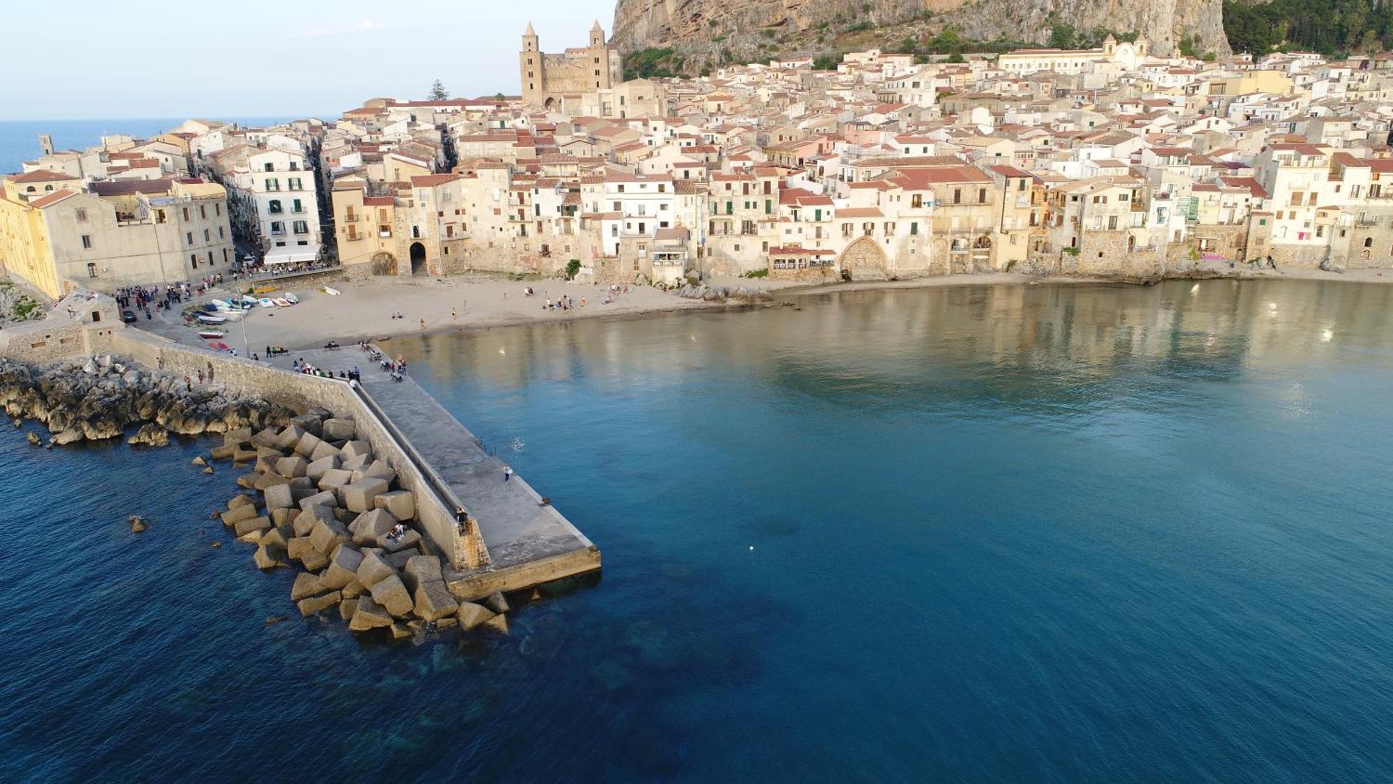 Devalu Casa Del Mare Apartman Cefalù Kültér fotó